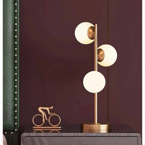 Lampada Da Tavolo G9 Minimalista Bronzo Con 3 Sfere Piantana Terra Con Stelo